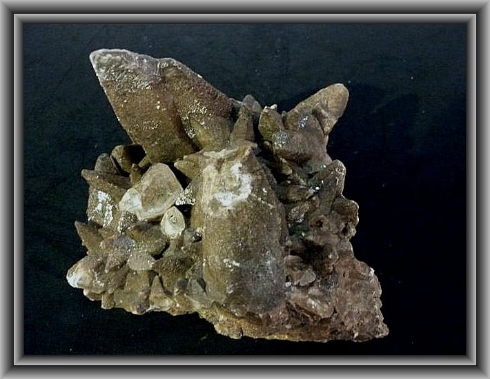 Ανκερίτης Dogteeth Καλσίτης Ακατέργαστος Σύμπλεγμα 1278gr 14x12,5x11,5cm